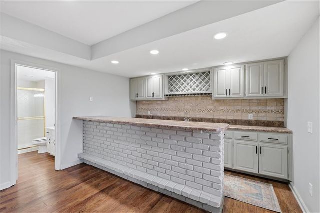 506 Kings Ridge, Liberty, MO 64068