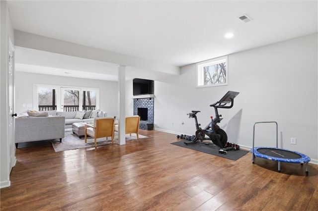 506 Kings Ridge, Liberty, MO 64068