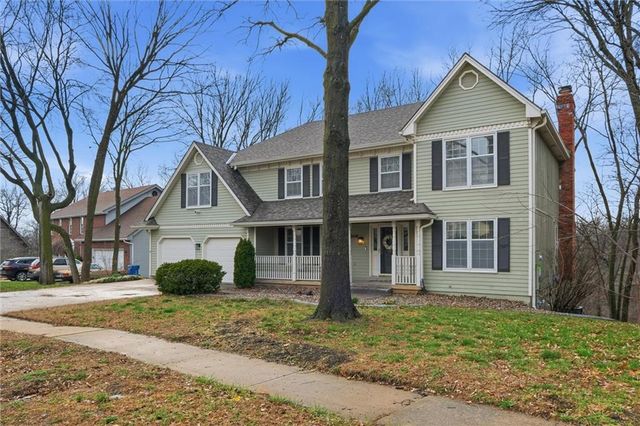 506 Kings Ridge, Liberty, MO 64068