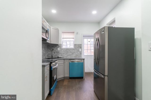 2517 N NEWKIRK ST, Philadelphia, PA 19132