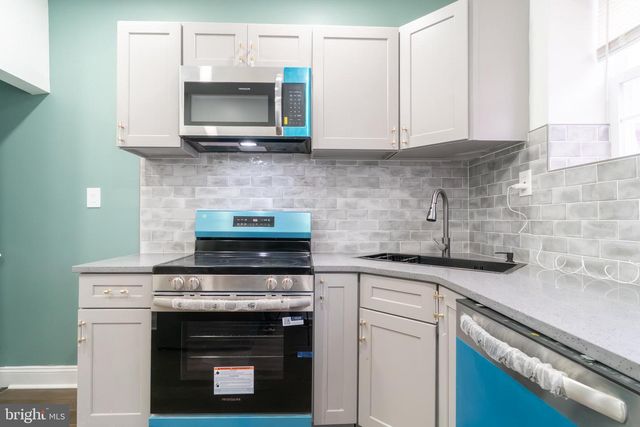 2517 N NEWKIRK ST, Philadelphia, PA 19132