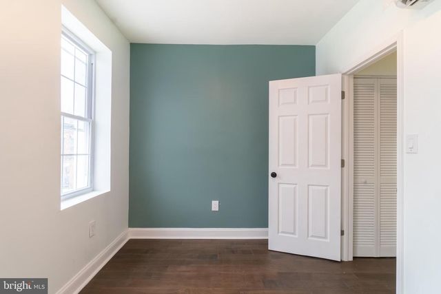 2517 N NEWKIRK ST, Philadelphia, PA 19132