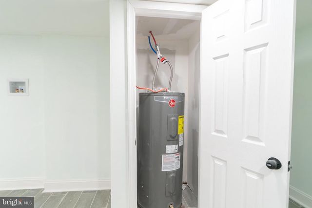 2517 N NEWKIRK ST, Philadelphia, PA 19132