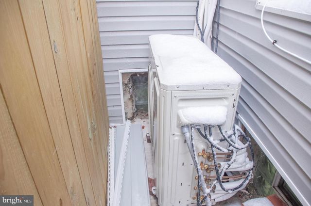 2517 N NEWKIRK ST, Philadelphia, PA 19132