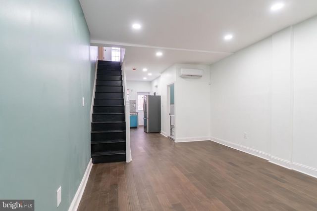 2517 N NEWKIRK ST, Philadelphia, PA 19132