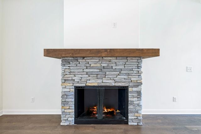 281 Estates Dr, Smithville, TN 37166