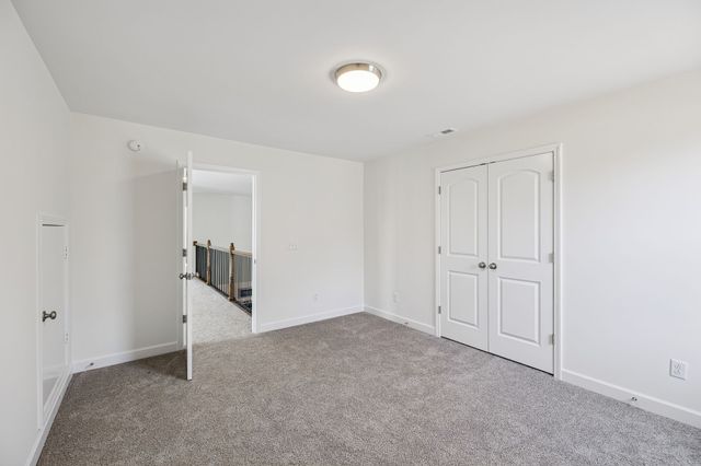 281 Estates Dr, Smithville, TN 37166