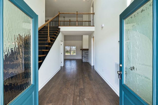 281 Estates Dr, Smithville, TN 37166