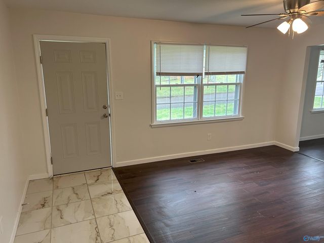 2620 NW Thornhill Road, Huntsville, AL 35810