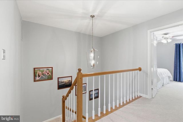 13062 QUARTZ LN, Clifton, VA 20124