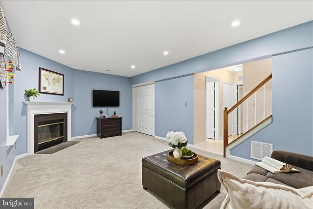 13062 QUARTZ LN, Clifton, VA 20124