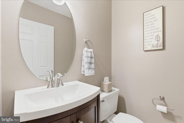 13062 QUARTZ LN, Clifton, VA 20124