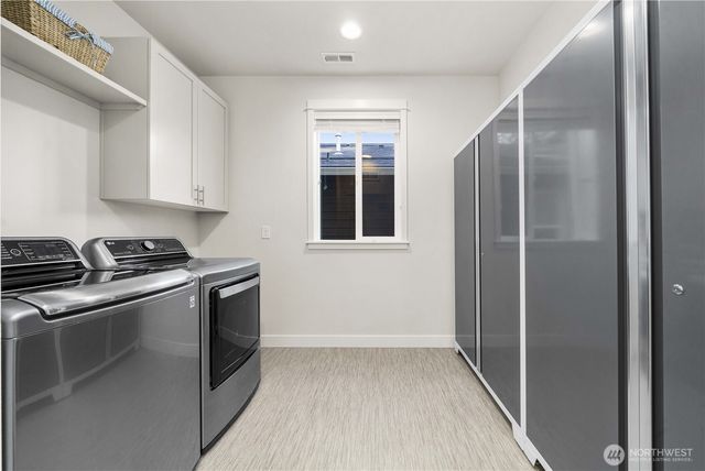 5311 NE Waldron Drive NE, Lacey, WA 98516