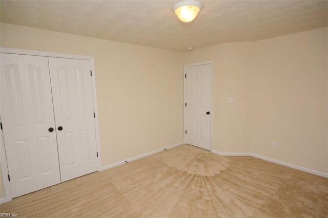 5124 Whitaker PL, Virginia Beach, VA 23462