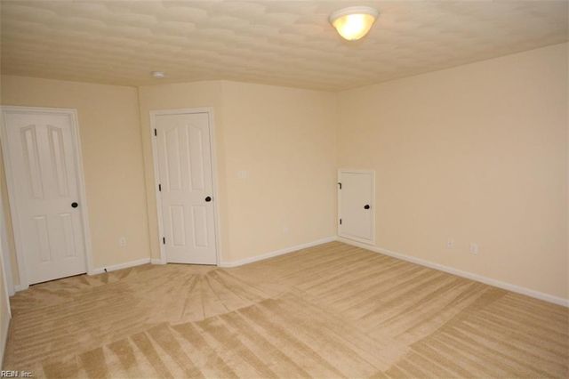 5124 Whitaker PL, Virginia Beach, VA 23462