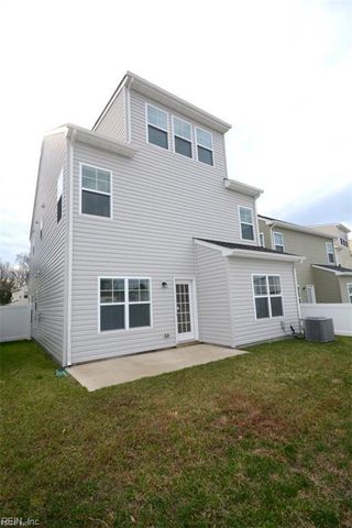 5124 Whitaker PL, Virginia Beach, VA 23462