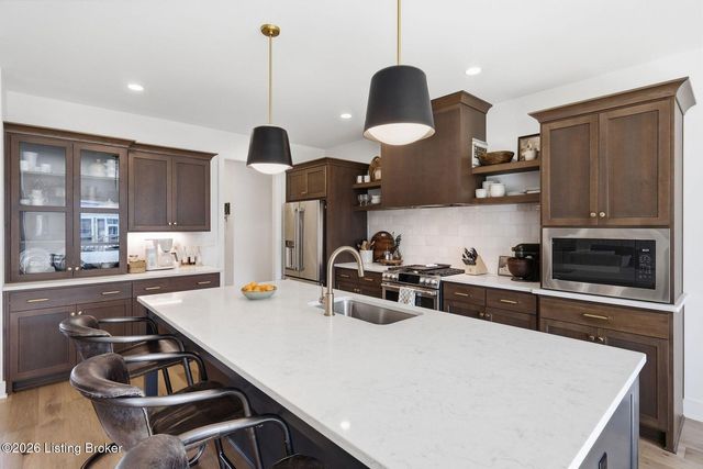 6304 Leyton Ct, Crestwood, KY 40014