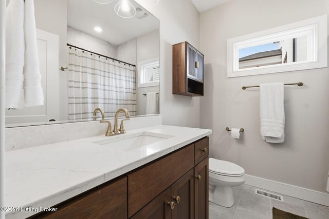6304 Leyton Ct, Crestwood, KY 40014