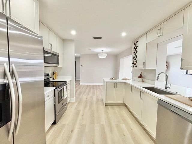 1753 16th Court N, Lake Worth Beach, FL 33460