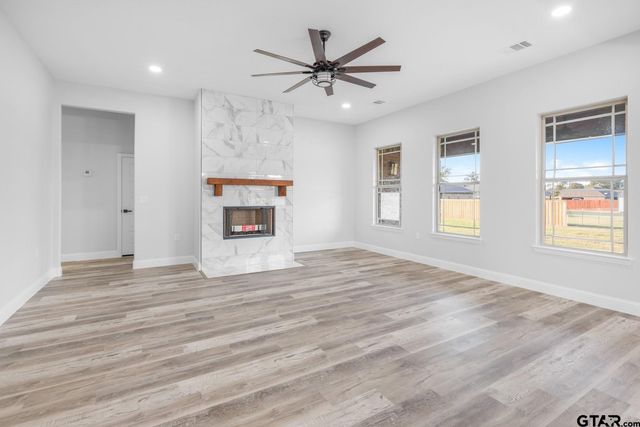 2062 County Road 1612, Alba, TX 75410