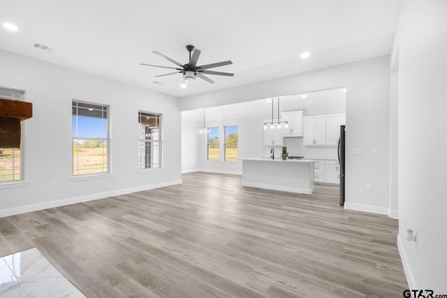 2062 County Road 1612, Alba, TX 75410