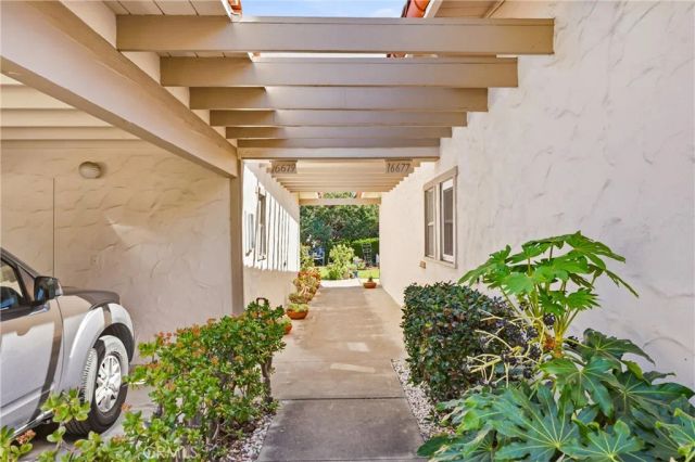 16677 Orilla, San Diego, CA 92128