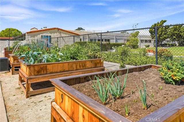 16677 Orilla, San Diego, CA 92128