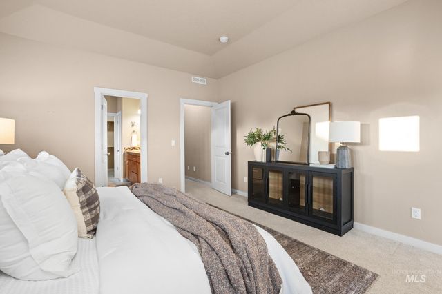 719 W Arbor Pointe Way, Nampa, ID 83686