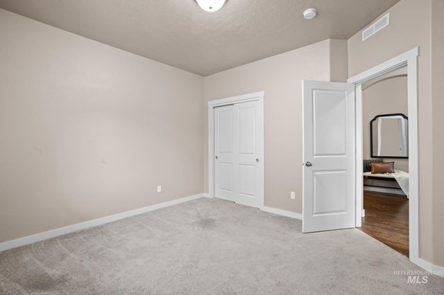 719 W Arbor Pointe Way, Nampa, ID 83686