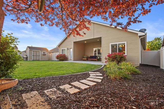 719 W Arbor Pointe Way, Nampa, ID 83686