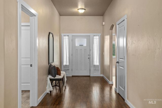 719 W Arbor Pointe Way, Nampa, ID 83686
