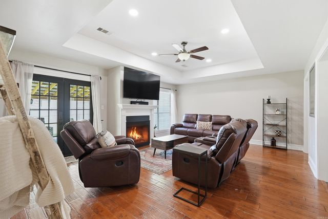 22 Ruby June St, Vilonia, AR 72173