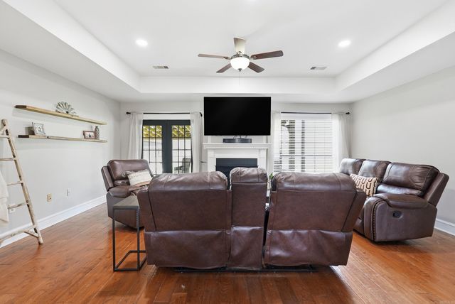 22 Ruby June St, Vilonia, AR 72173