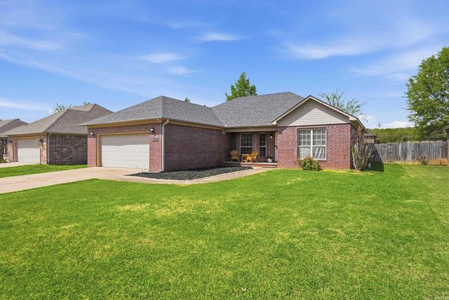 22 Ruby June St, Vilonia, AR 72173