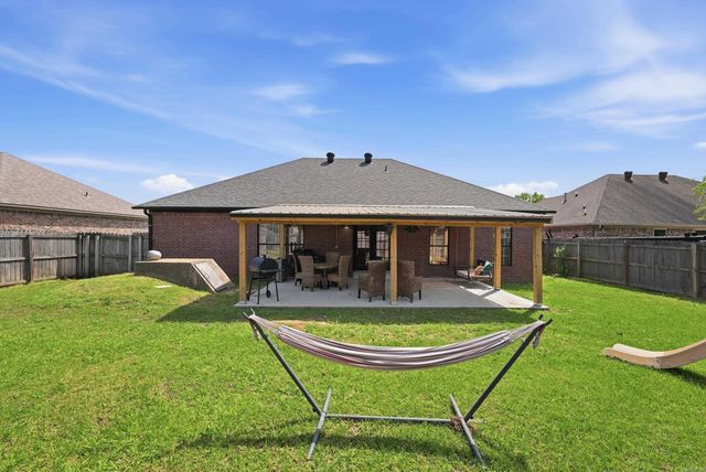 22 Ruby June St, Vilonia, AR 72173