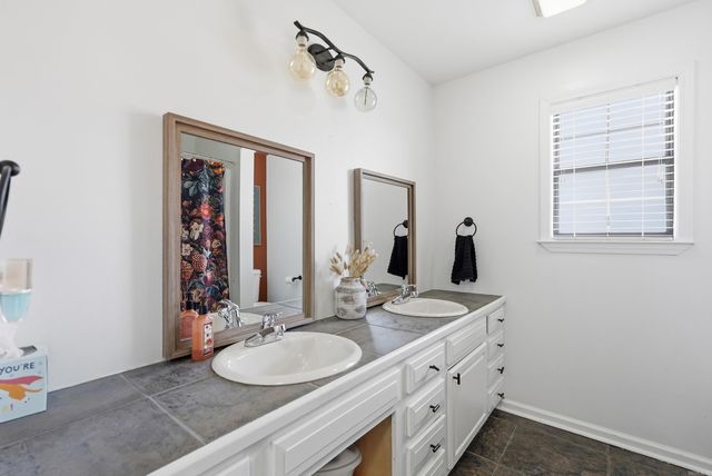 22 Ruby June St, Vilonia, AR 72173