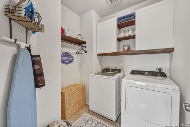 4000 Wild Bloom, Seguin, TX 78155