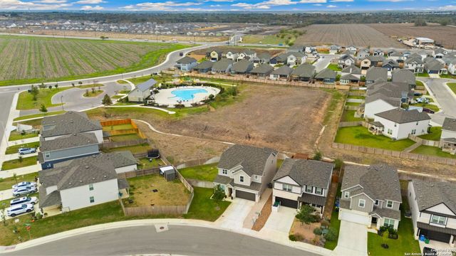 4000 Wild Bloom, Seguin, TX 78155