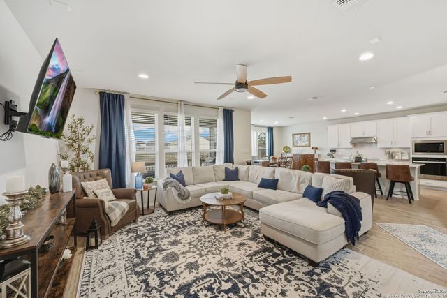 4000 Wild Bloom, Seguin, TX 78155