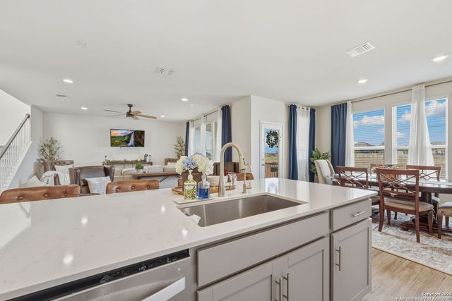 4000 Wild Bloom, Seguin, TX 78155