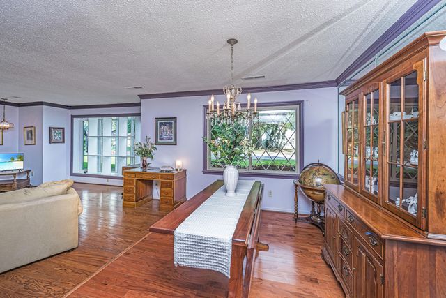 1870 Rugby Lane, Charleston, SC 29407