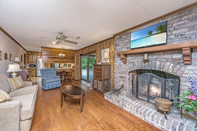 1870 Rugby Lane, Charleston, SC 29407
