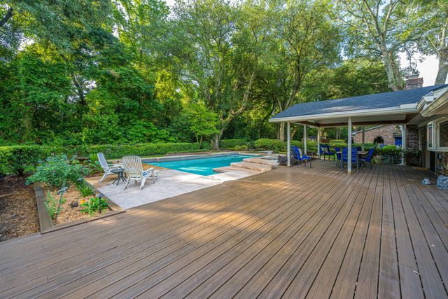 1870 Rugby Lane, Charleston, SC 29407