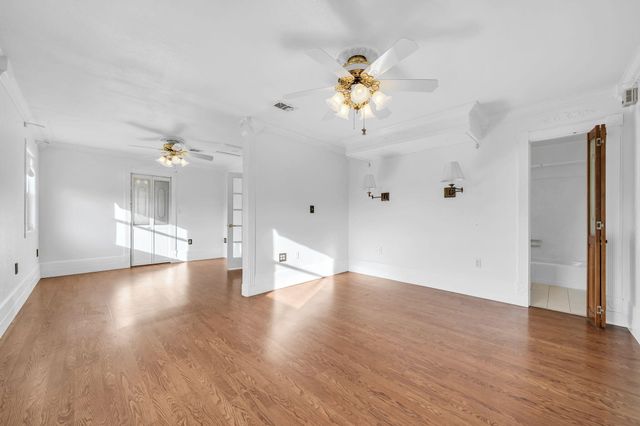 27 Magnolia Avenue, Shalimar, FL 32579