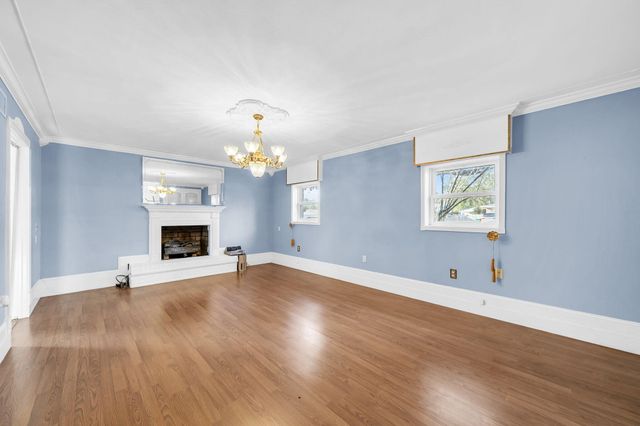 27 Magnolia Avenue, Shalimar, FL 32579