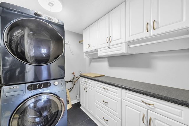 27 Magnolia Avenue, Shalimar, FL 32579