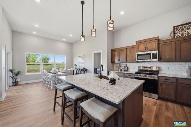 2115 SW 50th Street, Lincoln, NE 68522