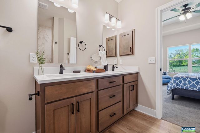 2115 SW 50th Street, Lincoln, NE 68522