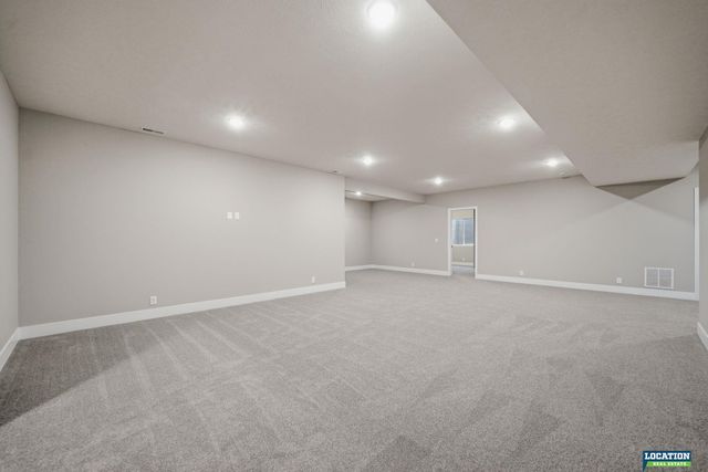 2115 SW 50th Street, Lincoln, NE 68522