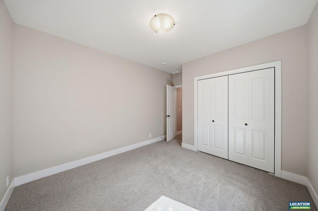 2115 SW 50th Street, Lincoln, NE 68522